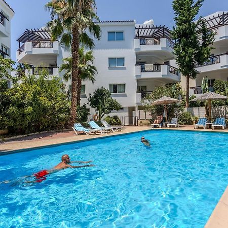 Artemis Cynthia Complex Apartman Paphos Kültér fotó