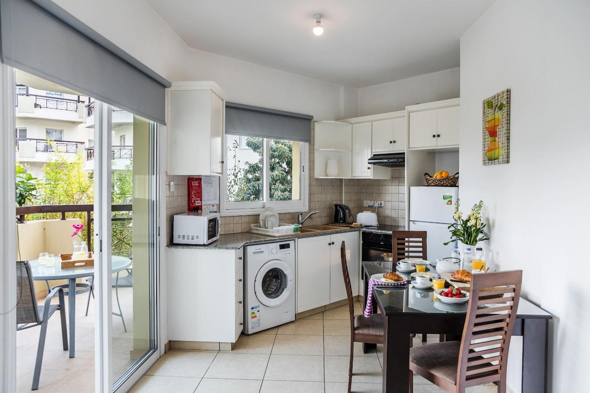 Artemis Cynthia Complex Apartman Paphos Kültér fotó