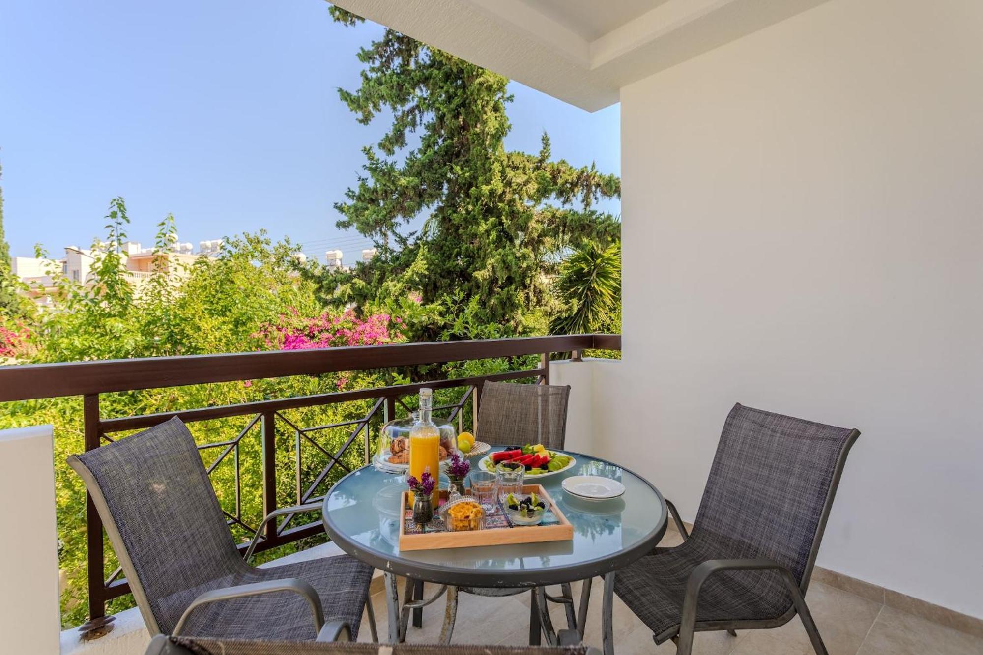 Artemis Cynthia Complex Apartman Paphos Kültér fotó