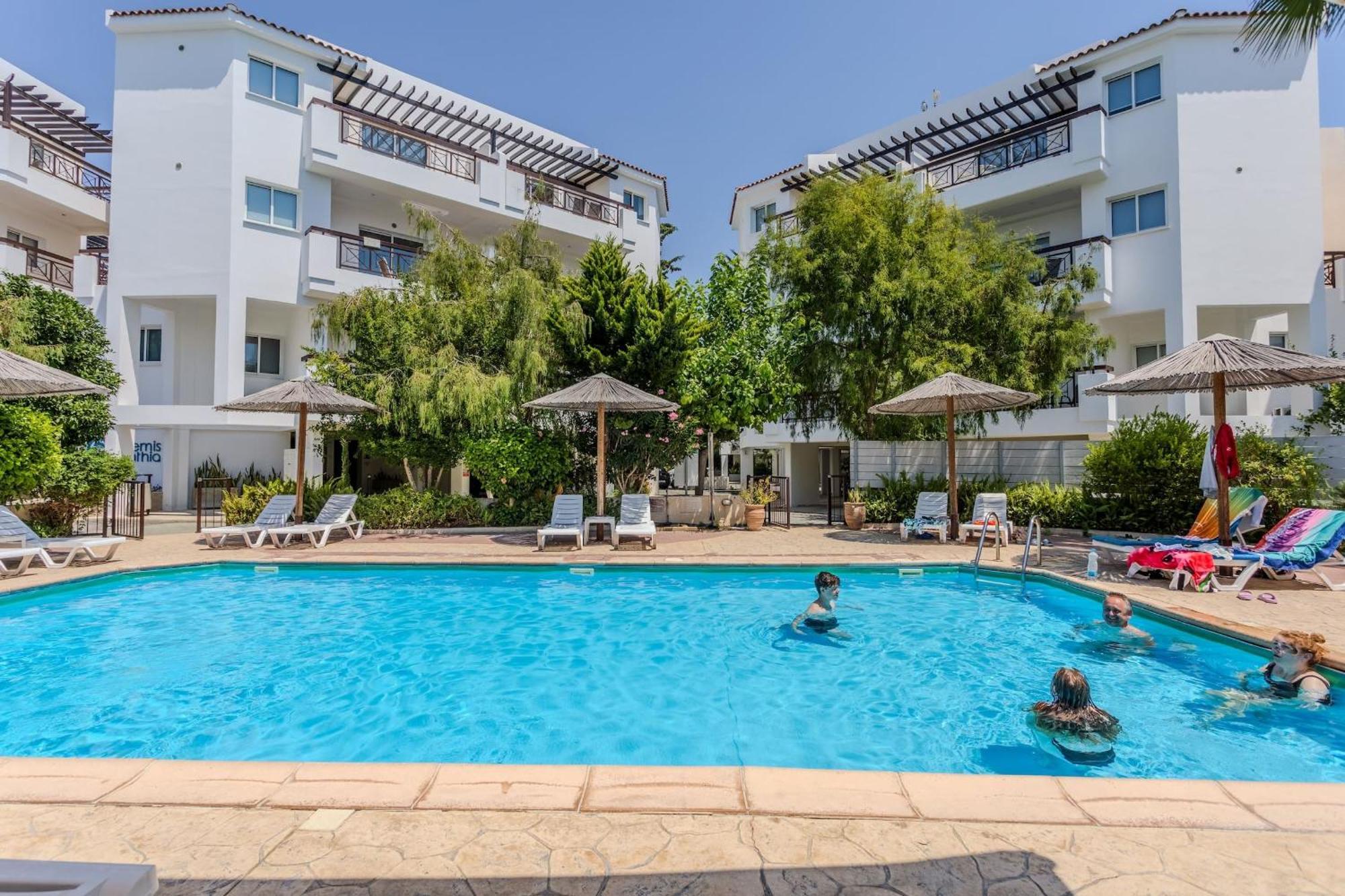 Artemis Cynthia Complex Apartman Paphos Kültér fotó